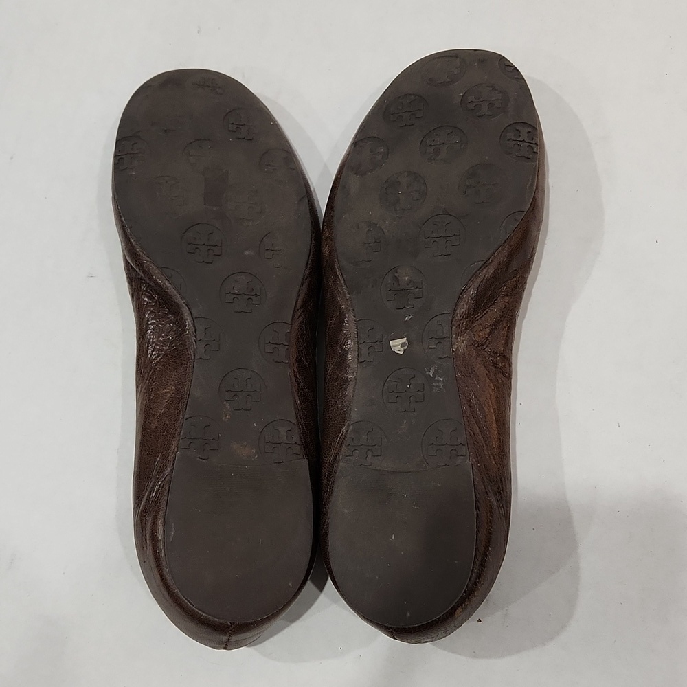 Tory Burch Flats With Gold Logo Size 7 - Picture 6 of 6
